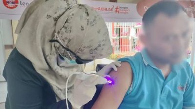 Program Hijrah, Belasan Warga Binaan Lapas Kelas III Suliki Hapus Tato - salingka media gambar 1