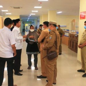 Berobat Gratis di RSUD Pasaman Barat, Wabup Risnawanto Minta Prioritaskan Kebutuhan Fasilitas Universal Health Coverage (UHC)