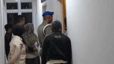 Dua Pasangan Tanpa Memiliki Buku Nikah Berduaan Dalam Kamar dan Pemilik diberi Surat Panggilan dari Satpol PP Padang
