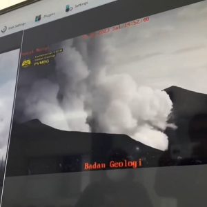 Goresan Seismograf Terkait Erupsinya Gunung Marapi Sumbar