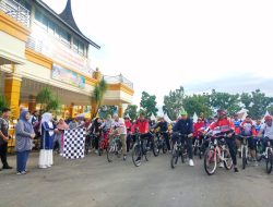 Wujudkan Pasbar Sehat dan Meriahkan Hari Jadi Pasbar ke-19, Pemda Pasbar Gelar Sepeda Santai Bertabur Door Prize