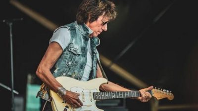 Jeff Beck Gitaris Rock Teratas Tahun 60-an Meninggal Dunia