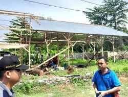 Membangun Tanpa Izin, Pemilik Bangunan Diberi Peringatan Oleh Satpol PP Padang
