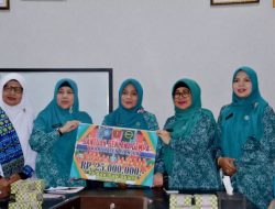 TP PKK dan BMKT Kabupaten Agam Salurkan Bantuan Bencana Gempa Cianjur Secara Virtual