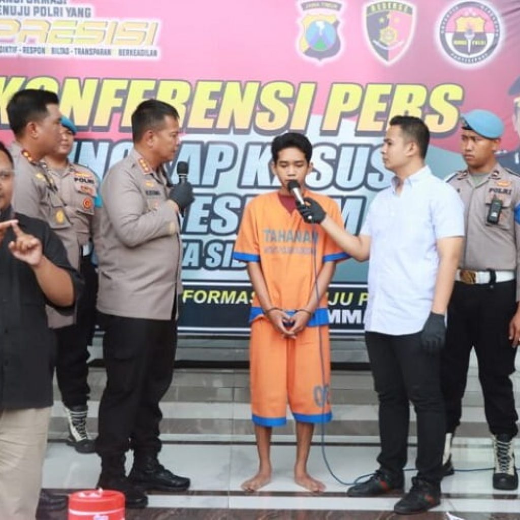 Tidak Segera Pulang Kerja, Ancam Kekasih dengan Pisau