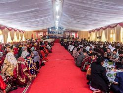 Tradisi Makan Bajamba Meriahkan Hari Jadi Pasaman Barat Ke-19