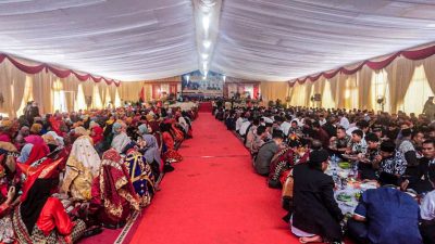 Tradisi Makan Bajamba Meriahkan Hari Jadi Pasaman Barat Ke-19