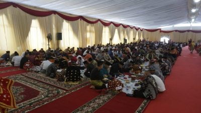 Tradisi Makan Bajamba Meriahkan Hari Jadi Pasaman Barat Ke-19