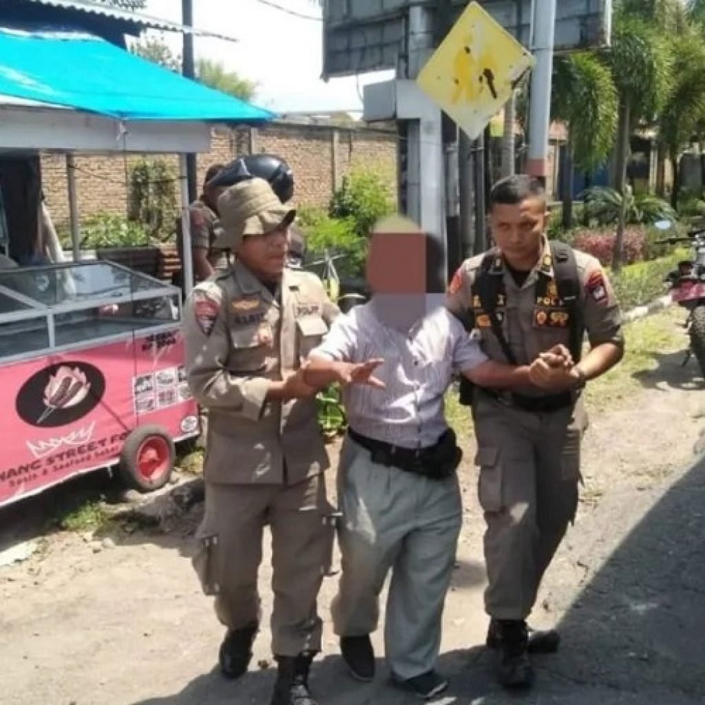 Anjal, Pak Ogah, Pengemis, Manusia Silver dan Tambah Lagi Dua Orang Pengemis ditertibkan Satpol PP padang