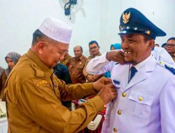 Bupati Hamsuardi Lantik Frianton Sebagai Wali Nagari Sinuruik, Pasaman Barat