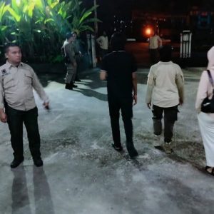 Diduga Tidur Sekamar, Tiga Pasangan Tanpa Ikatan Pernikahan Terjaring oleh Satpol PP Padang