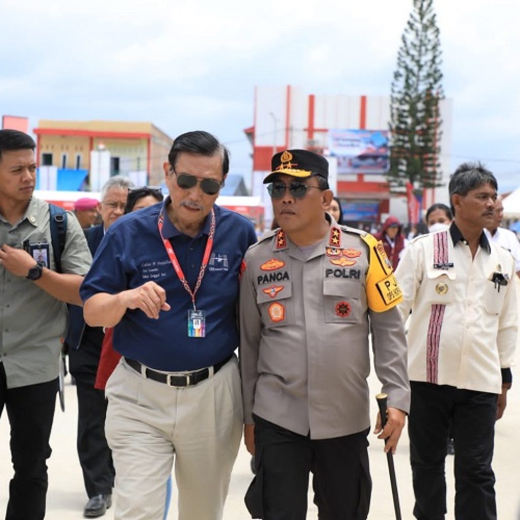 Menko Marves Bangga dengan Kinerja Kapolda Sumut dan Pangdam I Bukit Barisan Amankan F1 Powerboat 2023 Danau Toba