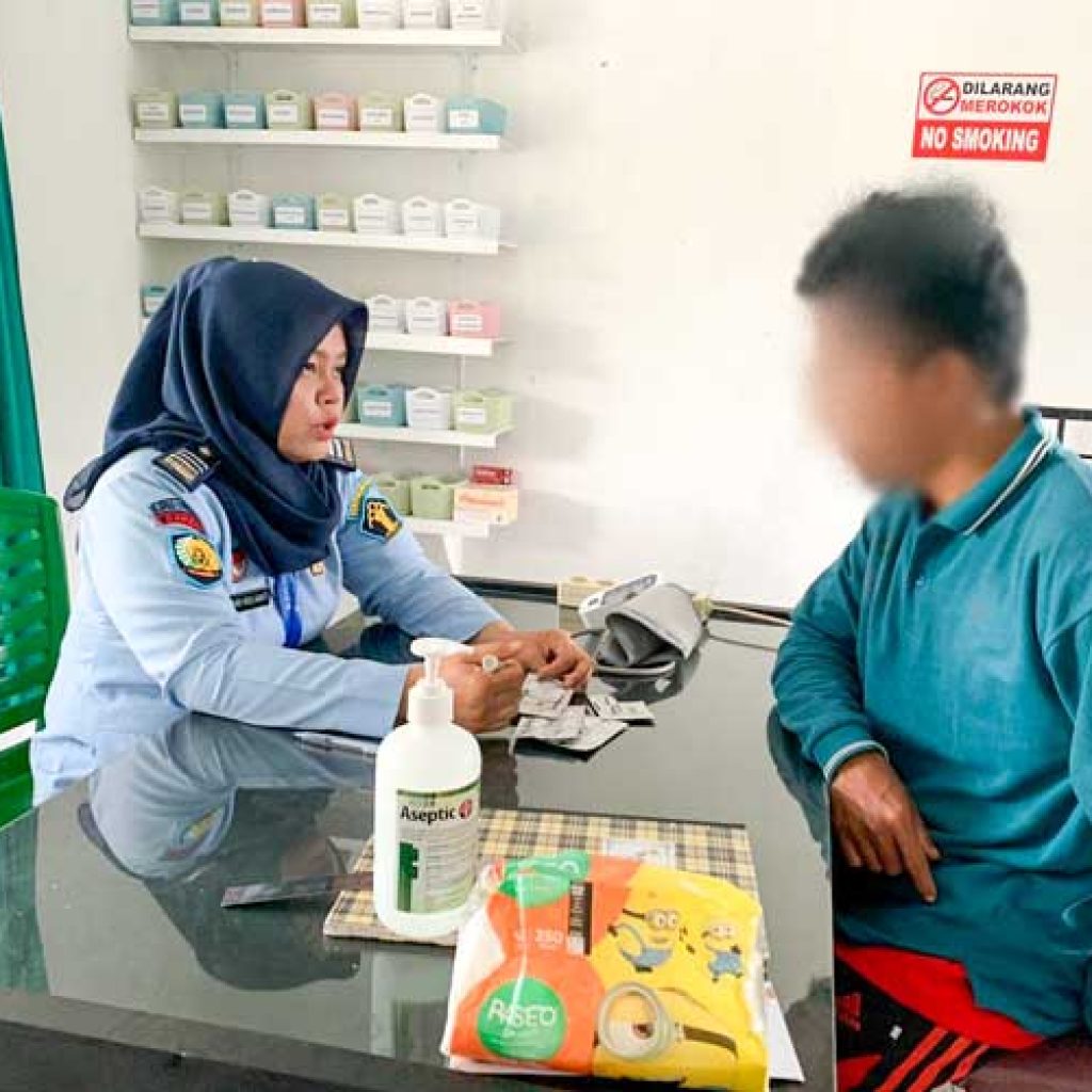 Pelayanan Kesehatan Bagi WBP Fokus Utama Petugas Lapas Terbuka Pasaman