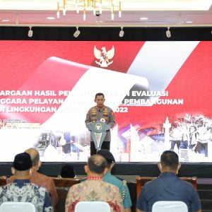 Terima Penghargaan dari Pemerintah, Kapolri Komitmen Terus Tingkatkan Layanan Publik