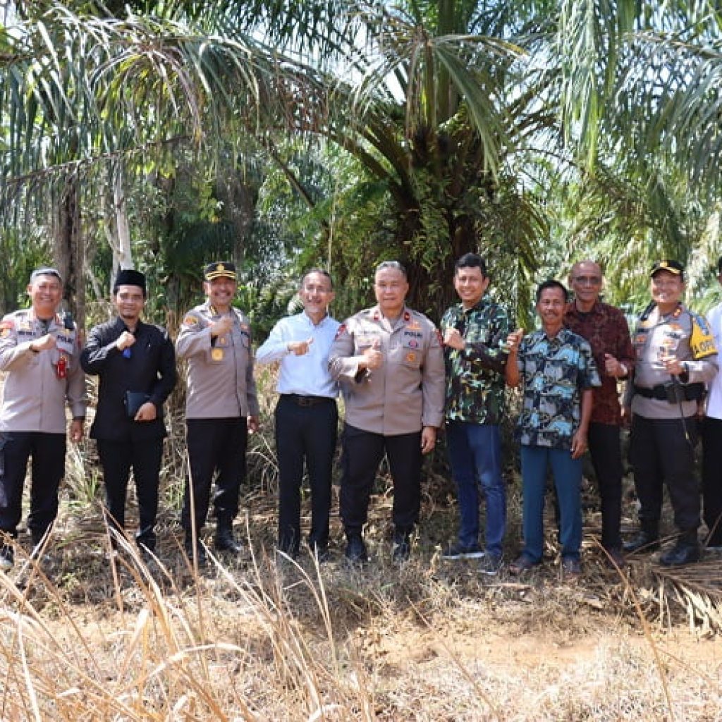 Wakapolda Sumbar Terima Hibah Tanah untuk Pembangunan Markas Brimob di Kabupaten Pasaman Barat