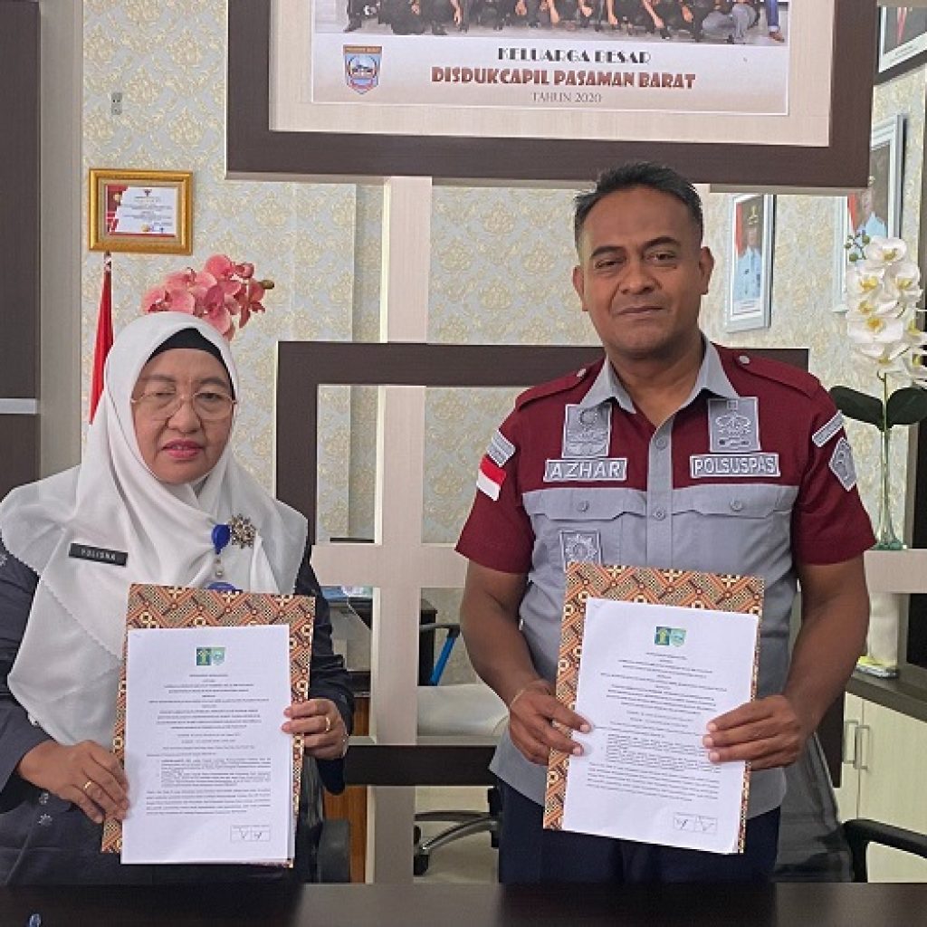 Lapas Terbuka Kelas IIB Pasaman dan Disdukcapil Pasaman Barat Teken Perjanjian Kerjasama (PKS) Untuk Memastikan NIK Warga Binaan