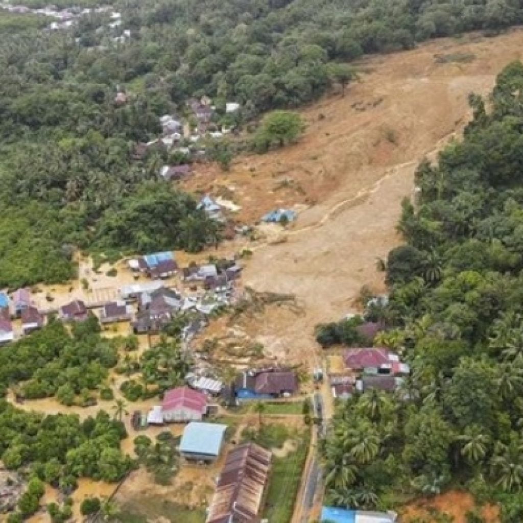 Longsor Natuna, Kepala BNPB Minta Prioritaskan Cari Warga yang Hilang di Pulau Serasan