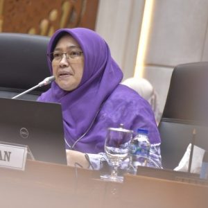 Rencana Pembatalan Penghapusan Tenaga Kerja Honorer Harus dengan Penerbitan Regulasi