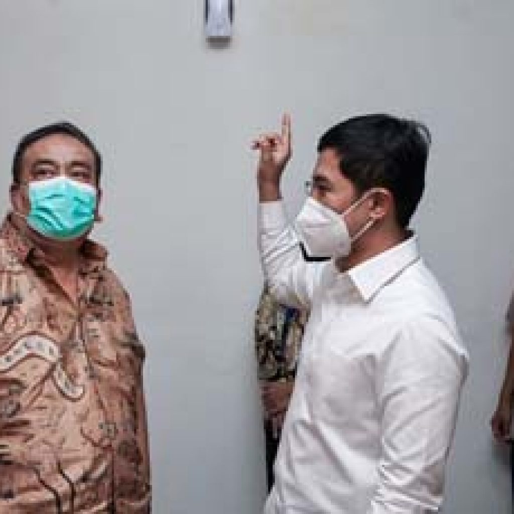 Wamenkes Tinjau Kesiapan Layanan KRIS di RSUP dr. M. Djamil