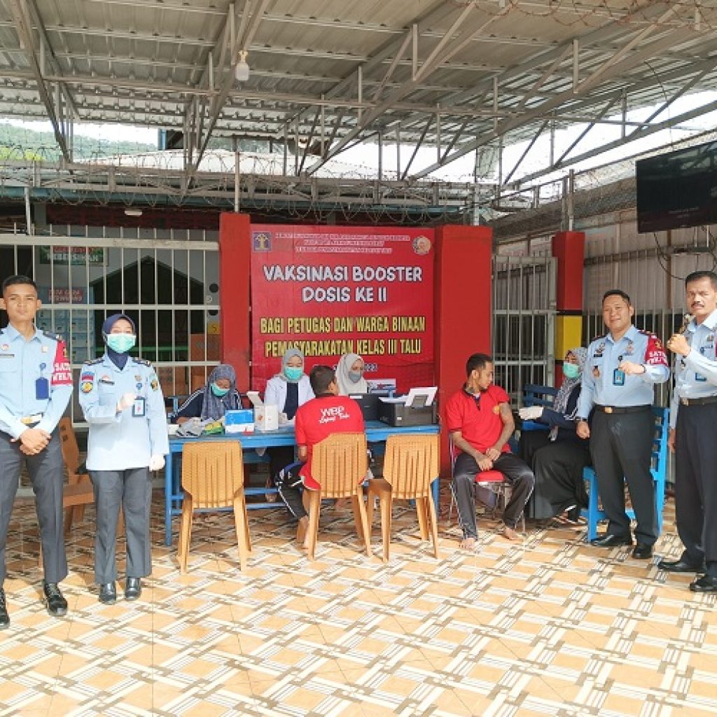 Lapas Talu kembali melaksanakan Pemberian Vaksinasi Boster ke- 2 bagi Petugas dan Warga Binaan