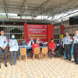 Lapas Talu kembali melaksanakan Pemberian Vaksinasi Boster ke- 2 bagi Petugas dan Warga Binaan