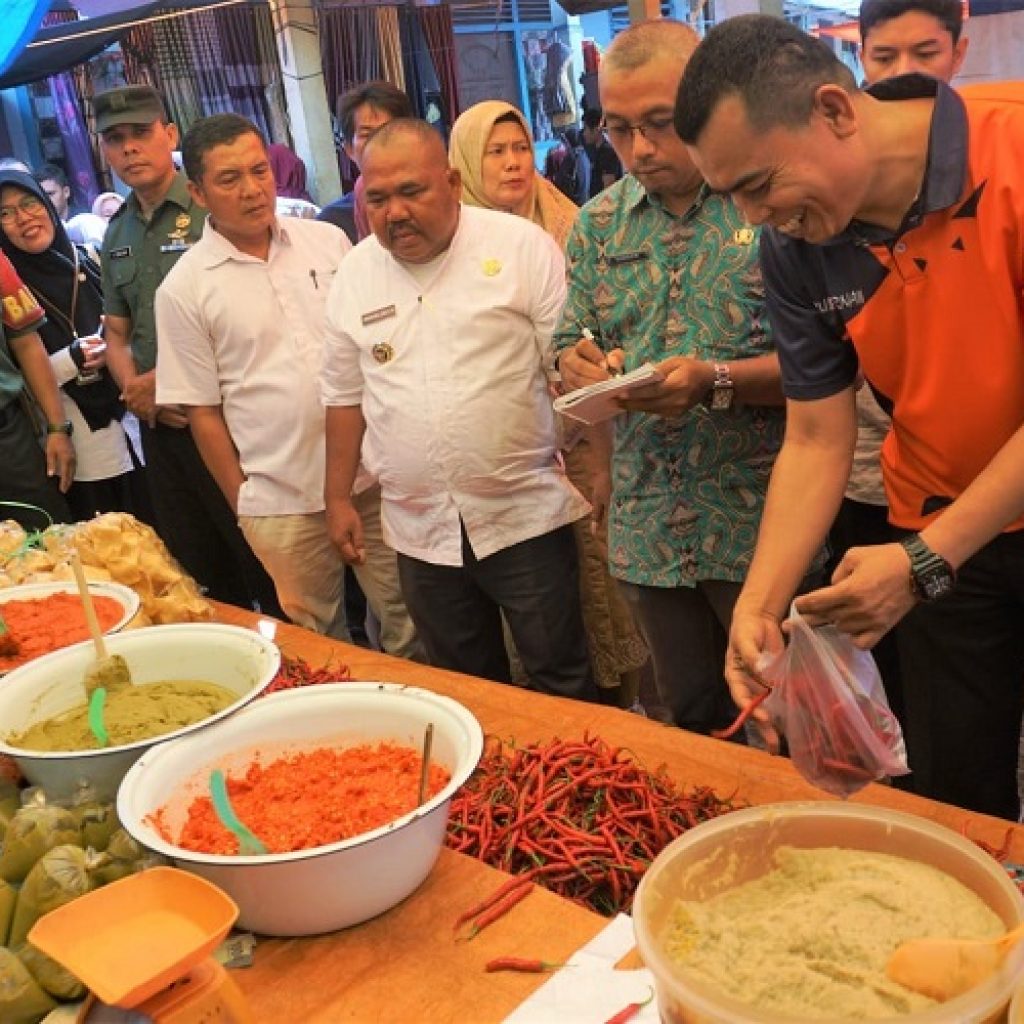 TPID Pasbar Sidak Pasar Paraman Ampalu Nagari Rabi Jonggor