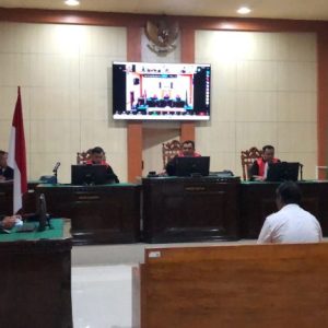 Jaksa penuntut umum, Tuntut Bos Tambang Emas di Pasaman Barat tiga tahun Penjara