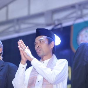 Bupati Hamsuardi dan Wakil Risnawanto Hadiri Tabligh Akbar Bersama Ustadz Abdul Somad Batubara di Kuamang Ujung Gading