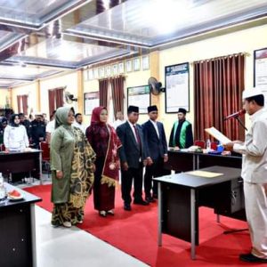 Dua Dari Lima Orang Anggota Bamus Nagari Kajai Perempuan, Wakil Bupati Risnawanto Beri Apresiasi