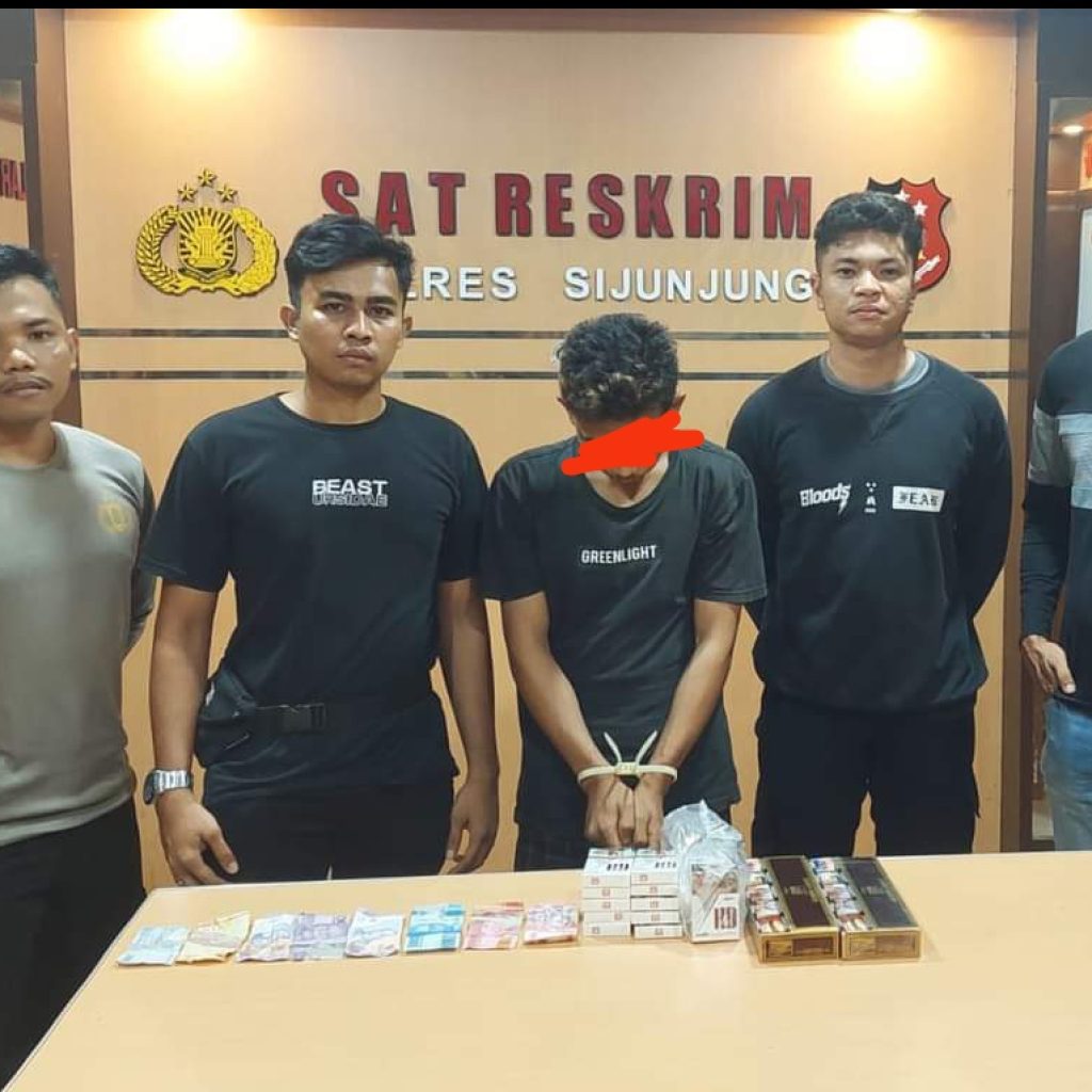 Pemuda 19 th Ditangkap Polisi