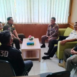 Satpol PP Kota Padang Silaturahmi Dengan Pol PP Agam