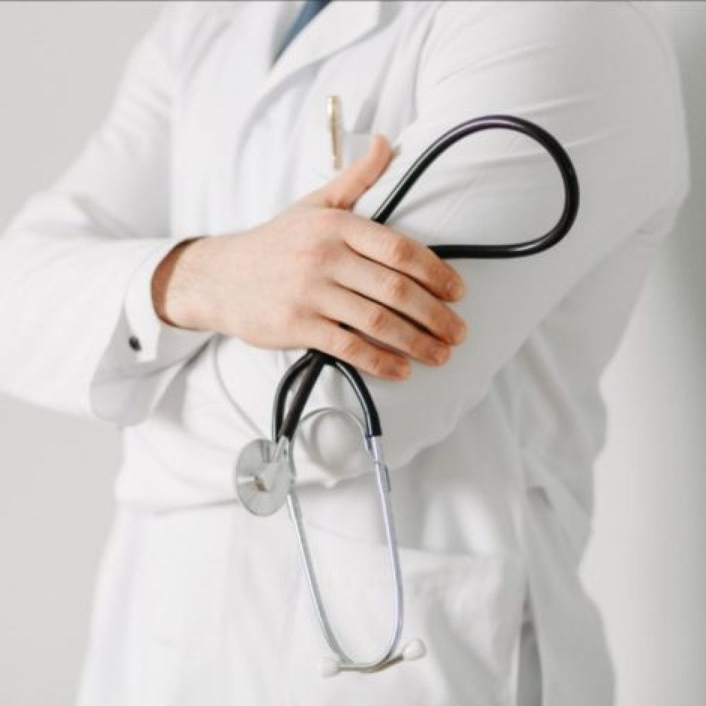 Perizinan Tenaga Medis Dan Tenaga Kesehatan Dalam UU