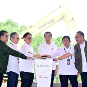 Presiden Joko Widodo Melakukan Peletakan Batu Pertama Gedung BPJS Kesehatan