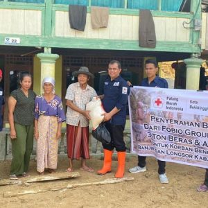 PMI Kota Padang Panjang Ikut Bantu Korban Banjir Pesisir Selatan