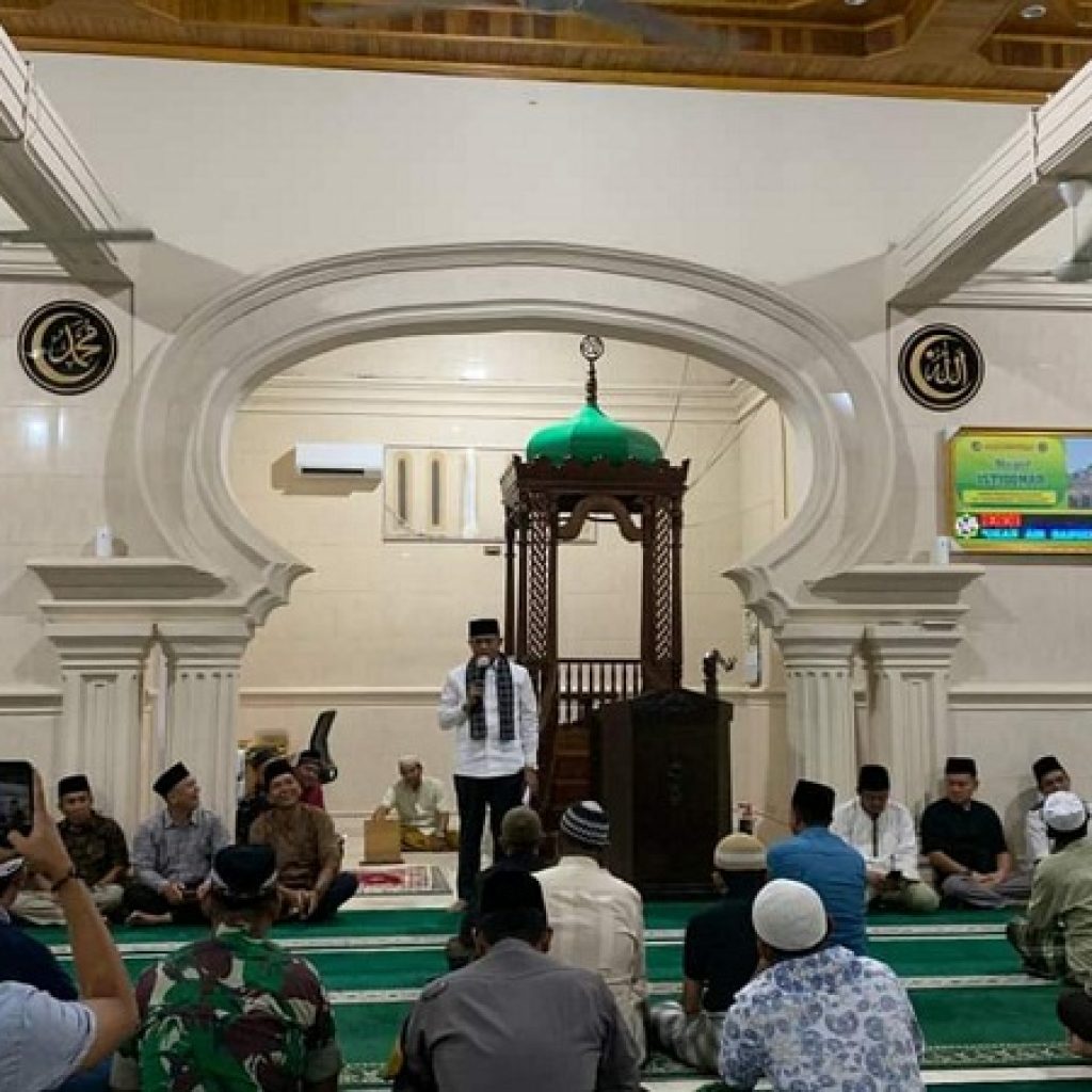 Safari Ramadhan Ketua DPRD H.Erianto SE.SH Kunjungi Masjid Istiqomah Jorong Pasar Pokan