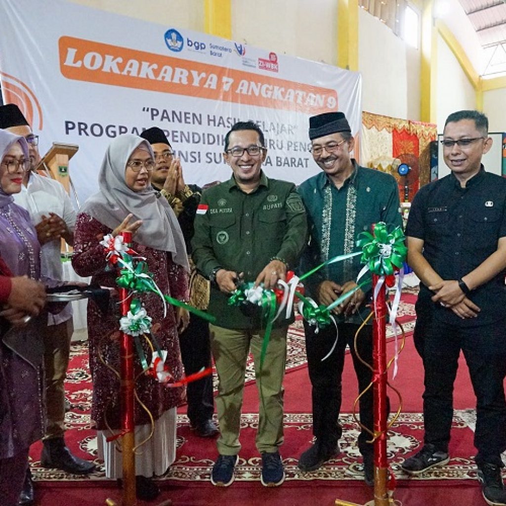 Bupati Eka Putra Terkejut dengan Antusiasme Lokakarya Guru Penggerak 'Ini Lebih Megah dari yang Saya Bayangkan (3)
