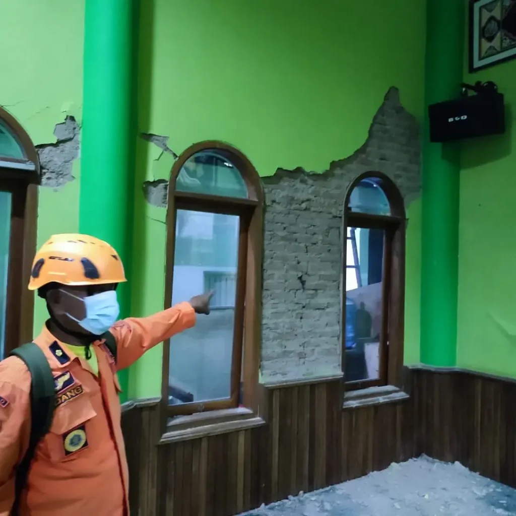 Garut Pasca-Gempa: 267 Rumah Warga Terdampak, BNPB Siapkan Bantuan Darurat