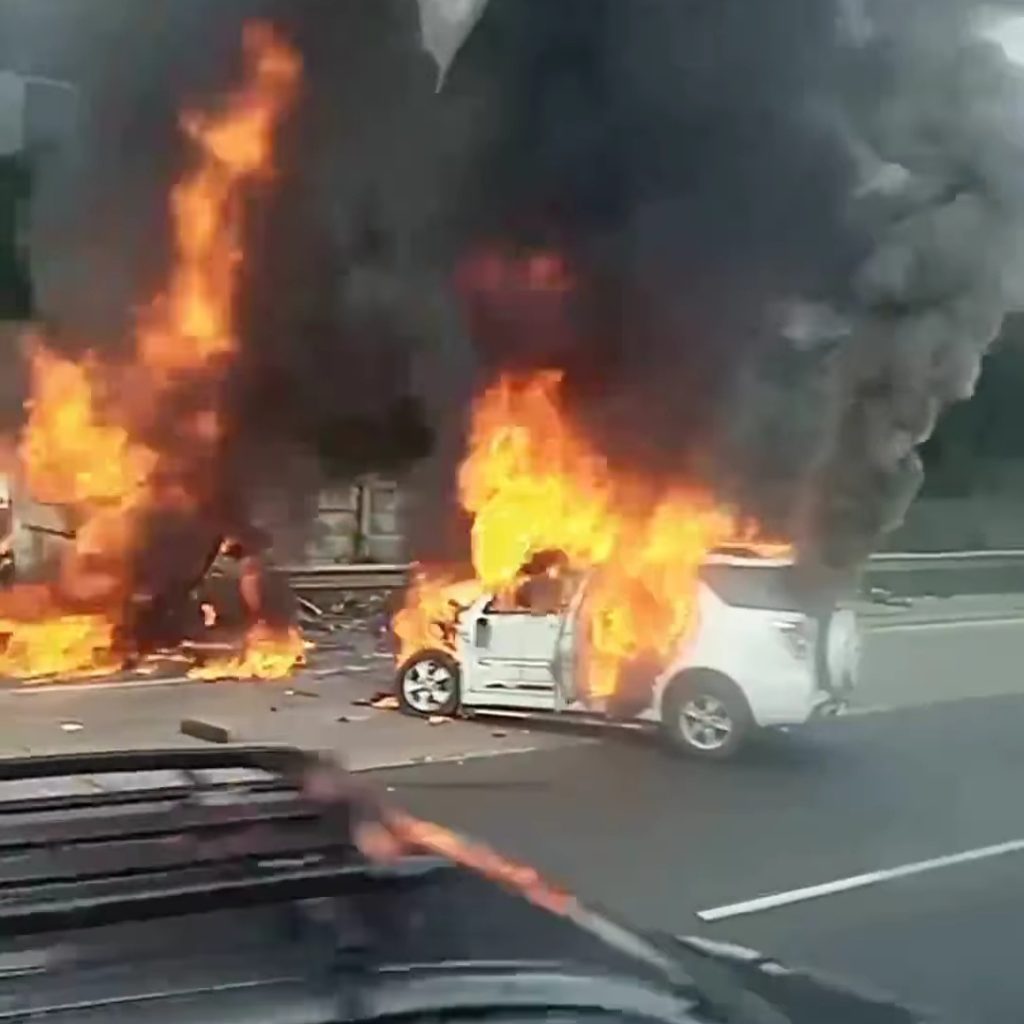 Sembilan Orang Meninggal Dunia Di Jalur Contraflow KM 58
