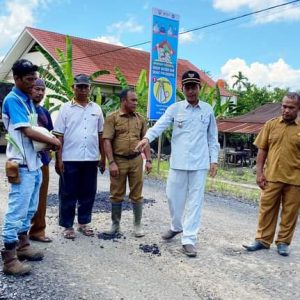 Progres Pembangunan Jalan Tempurung-Sumber Agung Tandikek Kinali Ditinjau Wabup Pasbar