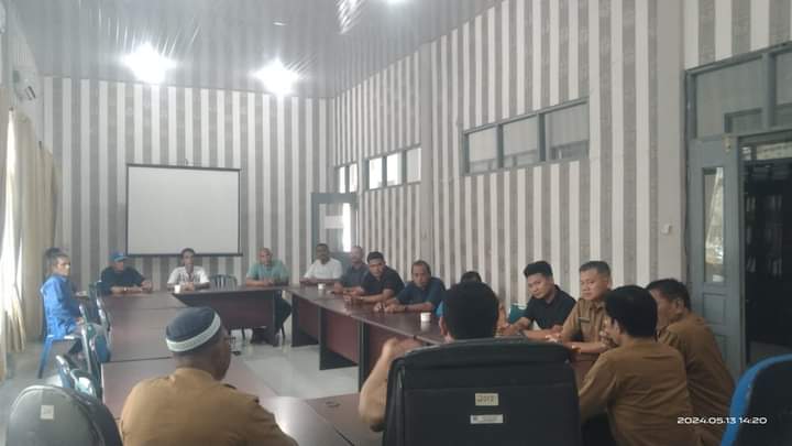 Banjir Rendam Lahan Petani Air Bangis Pasbar, Pemkab Lakukan Mediasi dan Tinjau Lapangan