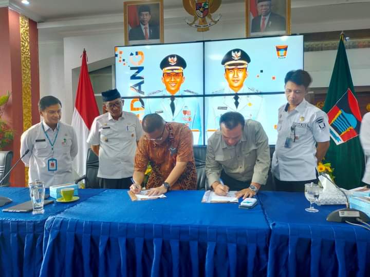 Kolaborasi Pemko Padang dan Bluebird Hadirkan Trans Padang Listrik