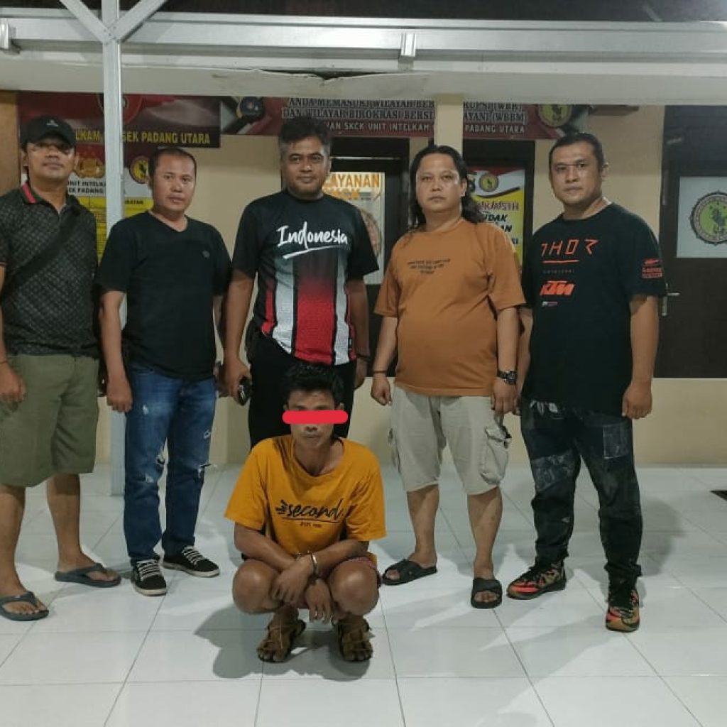 Polisi Padang Amankan Tersangka Ganja dan Bukti Transaksi