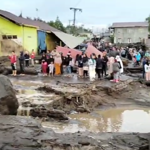 Banjir Lahar Dingin Sumatera Barat: Nagari Bukik Batabuah Terparah, 27 Korban Meninggal