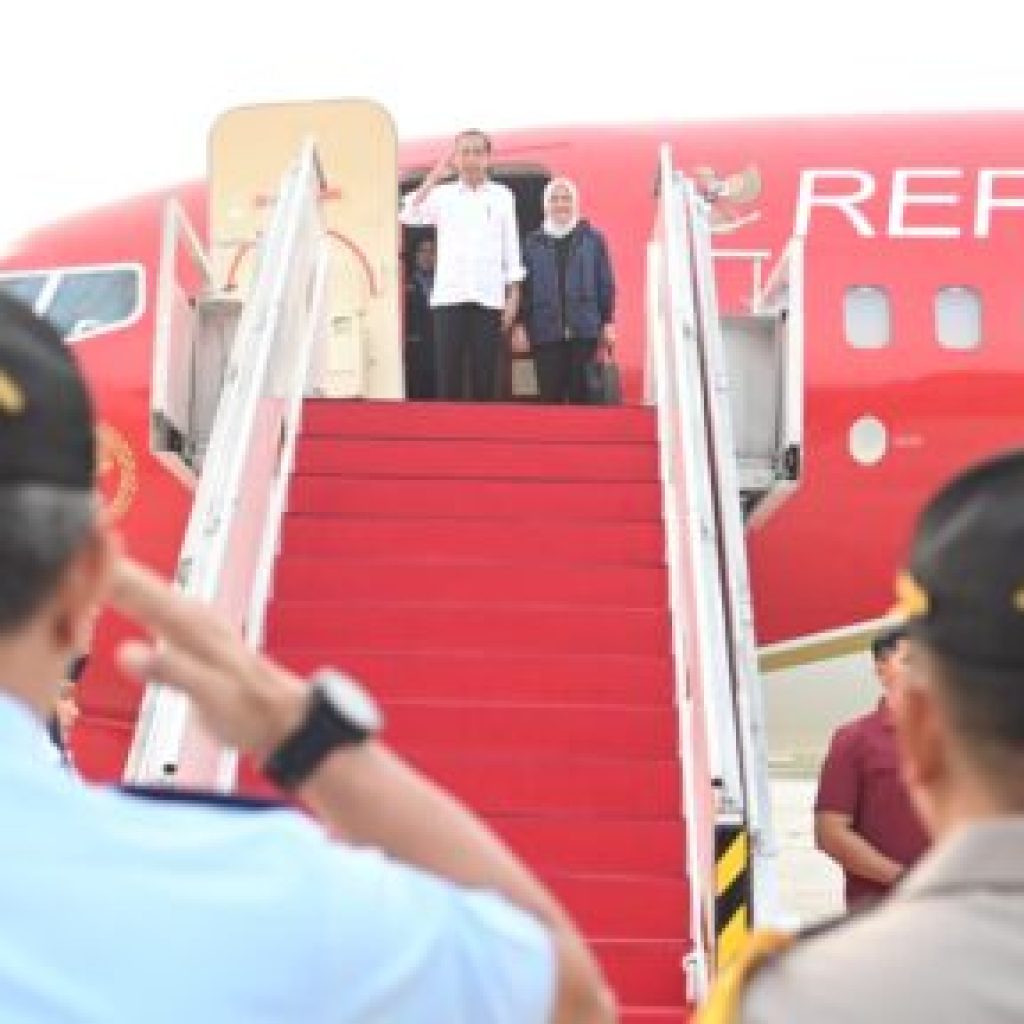 Presiden dan Ibu Iriana Tinjau Lokasi Banjir Bandang di Sumbar dan Salurkan Bantuan