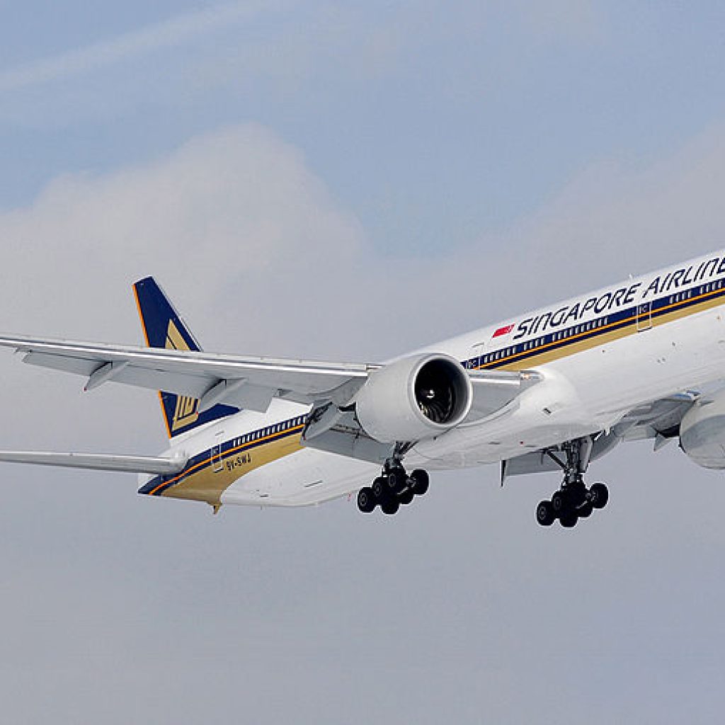 Turbulensi Parah! Pesawat Singapore Airlines Mendarat Darurat di Bangkok, 1 Meninggal