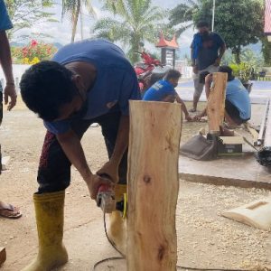 Pengembangan Keterampilan Kerja WBP Lapas Terbuka Pasaman Lewat Pelatihan Meubeler