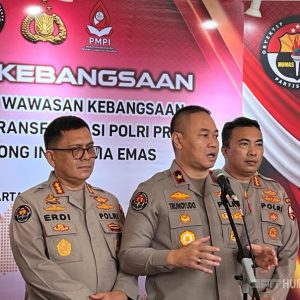 Polri Mengirimkan 7 Polwan untuk Tugas Pelayanan Ibadah Haji: Ini Peran Mereka