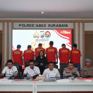 Pengungkapan Kasus Perjudian Online ROYAL DREAM oleh Polrestabes Surabaya