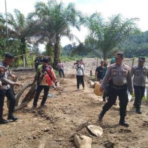 Polres Pasaman Barat Tertibkan Aktivitas Penambangan Emas Ilegal di Ranah Batahan