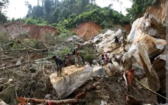 Evakuasi Tuntas Bencana Longsor di Solok: 13 Orang Tewas, 12 Selamat